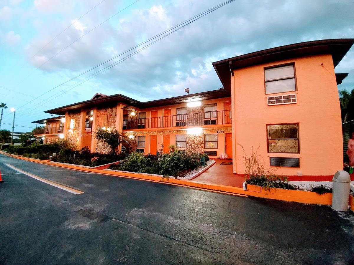 Gator Inn 基西米 外观 照片